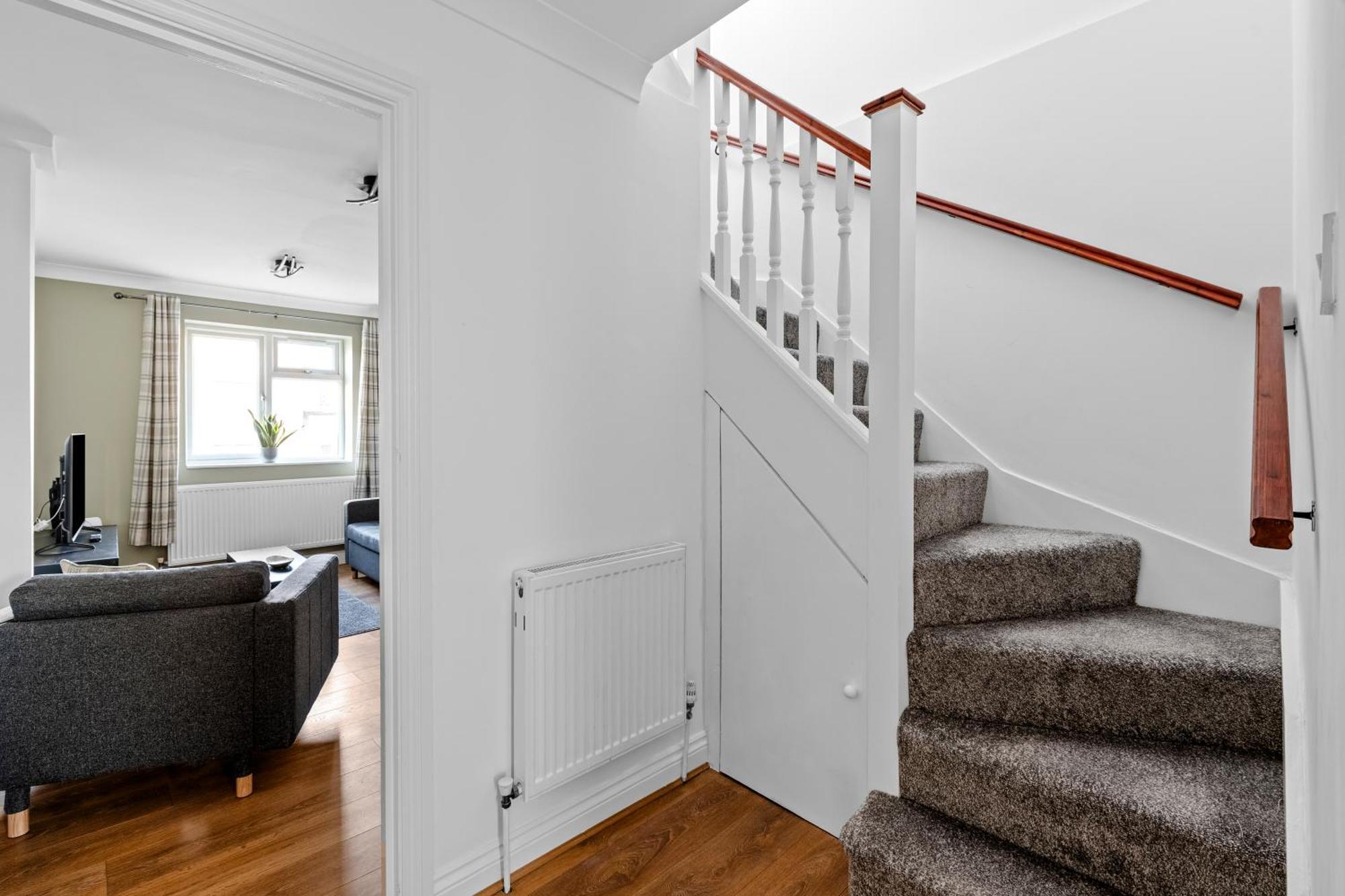 Cosy 2 Bedroom Flat In East Ham, Close To Excel ลอนดอน ภายนอก รูปภาพ